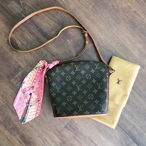 Authentic Louis Vuitton Drouot Crossbody Handbag